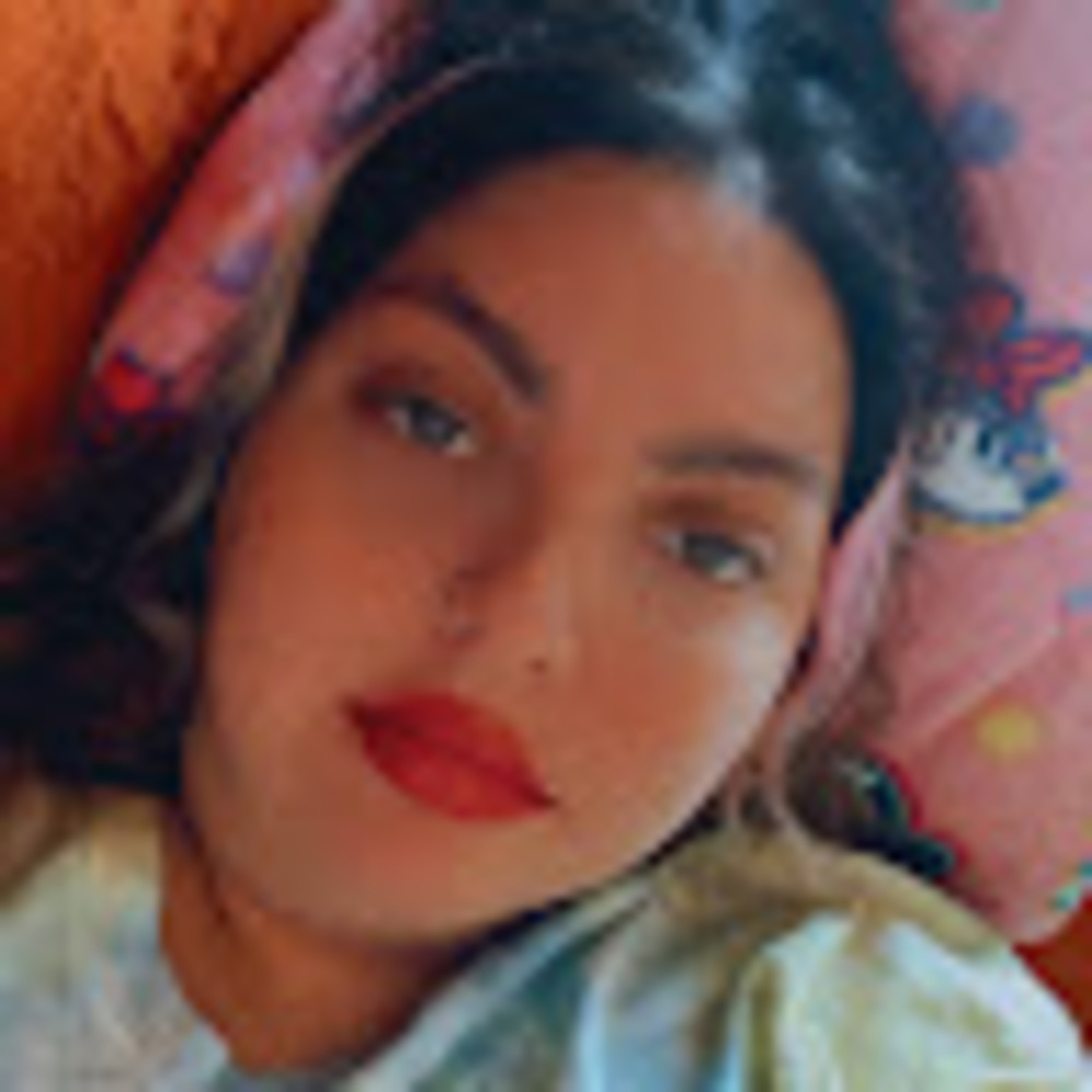 Meet your Posher, Stephany